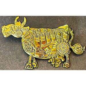 Destination Imagination Wisconsin Steampunk Mechanical Cow Lapel Pin  Green Tone